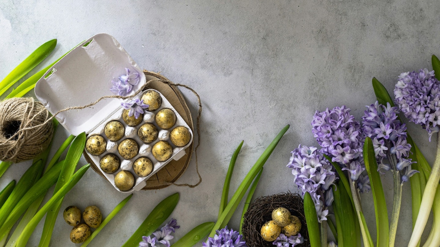 micheile henderson, Unsplash vegan easter eggs