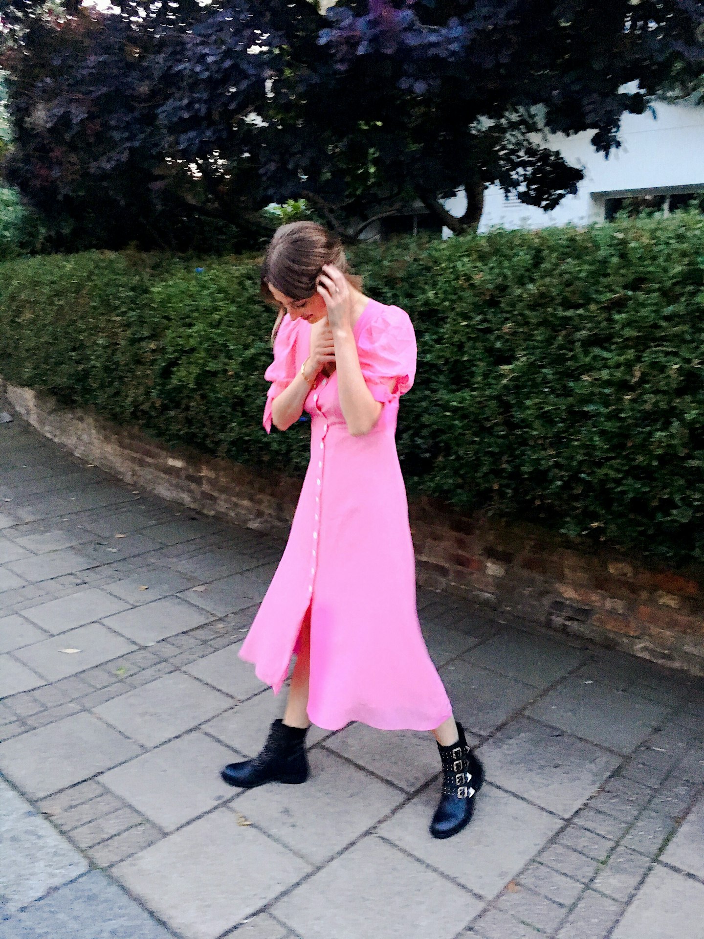 puff sleeve dress with biker boots