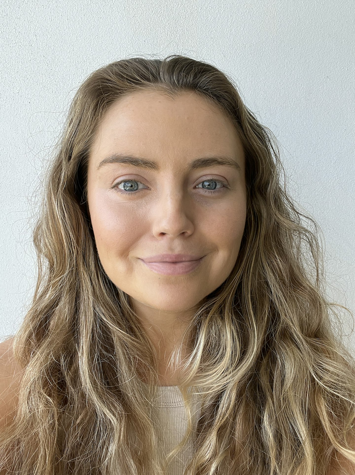 Lauren Cunningham reviews Charlotte Tilbury Magic Vanish in fair